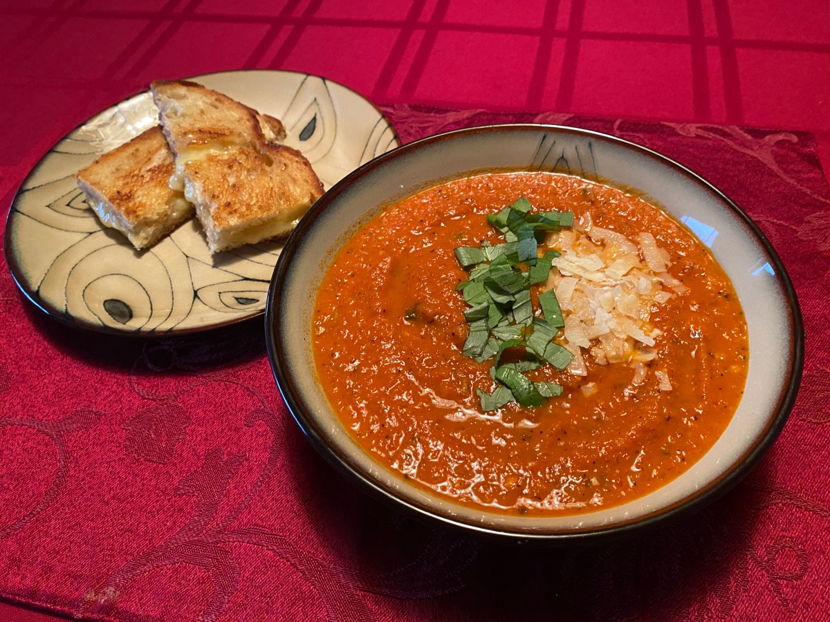 Thick & Chunky Fire-Roasted Tomato Soup and Grilled&nbsp;Cheese